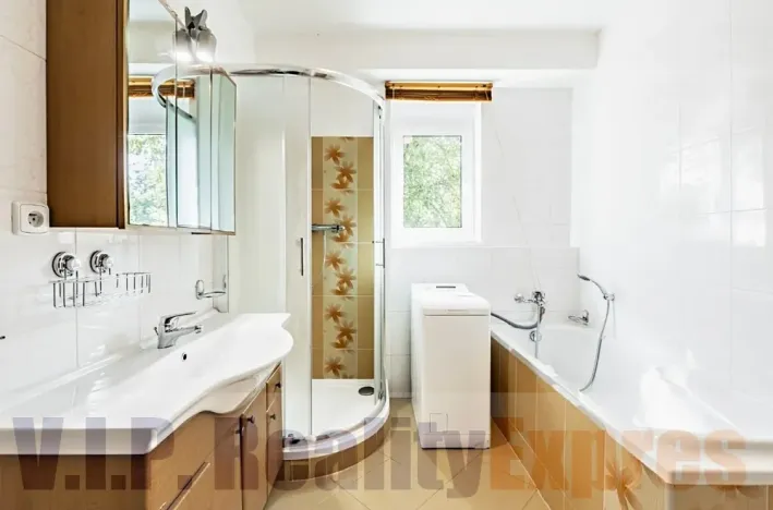 Prodej bytu 3+kk, Praha, Jeřabinová, 92 m2