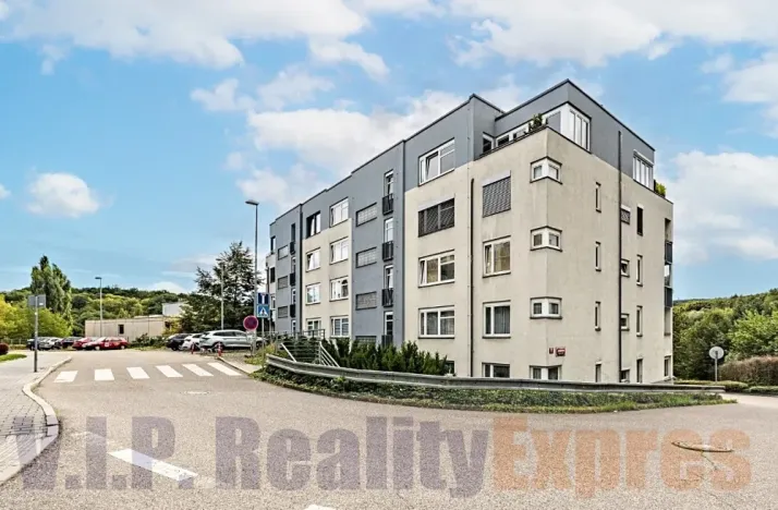 Prodej bytu 3+kk, Praha, Jeřabinová, 92 m2