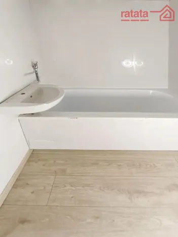 Pronájem bytu 2+1, Klášterec nad Ohří, Žitná, 6694 m2