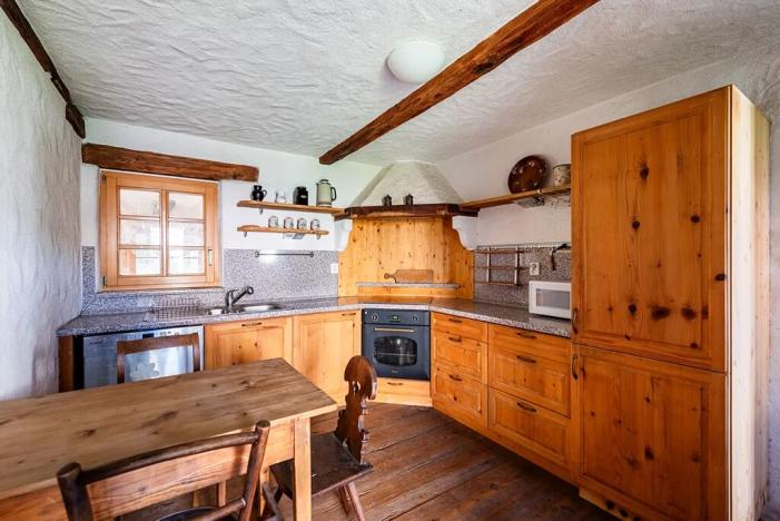 Prodej rodinného domu, Běšiny, 269 m2