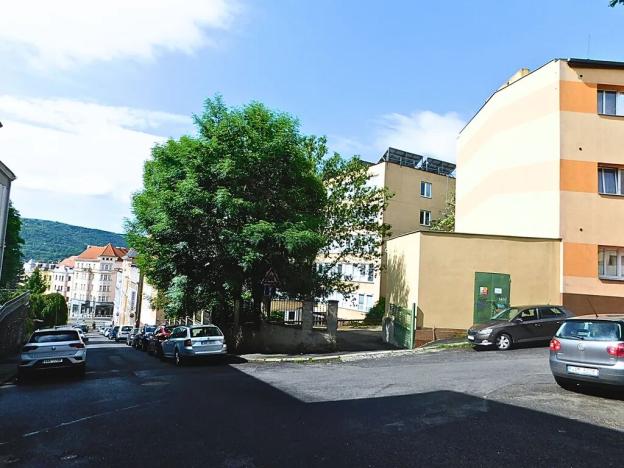Pronájem bytu 1+1, Ústí nad Labem, Koněvova, 40 m2