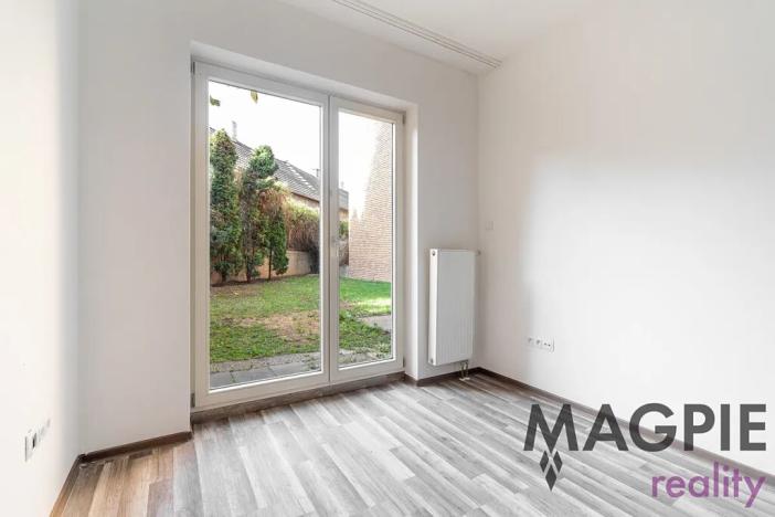 Prodej bytu 2+kk, Praha - Uhříněves, Karla Zicha, 37 m2