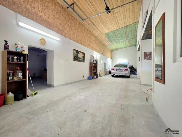 Prodej rodinného domu, Bělotín, 437 m2