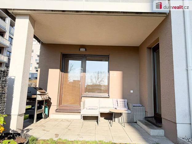 Pronájem bytu 3+kk, Praha - Hloubětín, Saarinenova, 80 m2