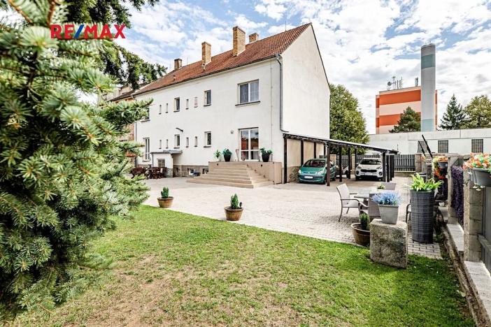 Prodej rodinného domu, České Velenice, Komenského, 247 m2