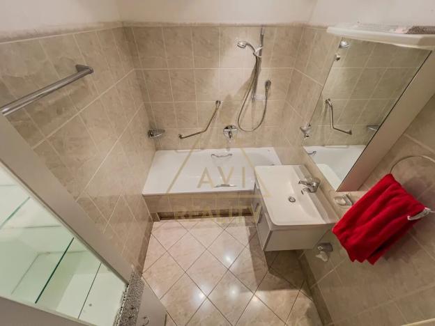 Pronájem bytu 3+1, Praha - Motol, Hennerova, 61 m2