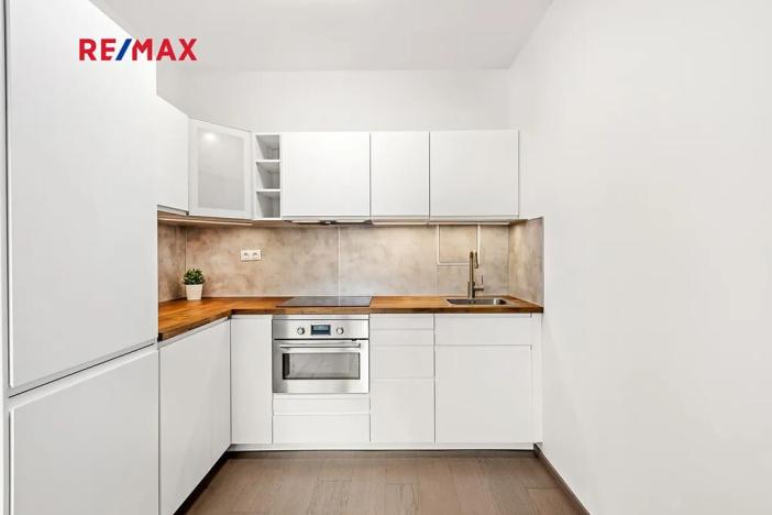 Prodej bytu 2+kk, Praha - Jinonice, Kloudova, 50 m2