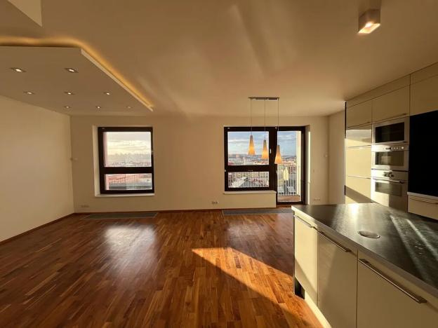 Pronájem bytu 4+kk, Praha - Holešovice, U Uranie, 90 m2