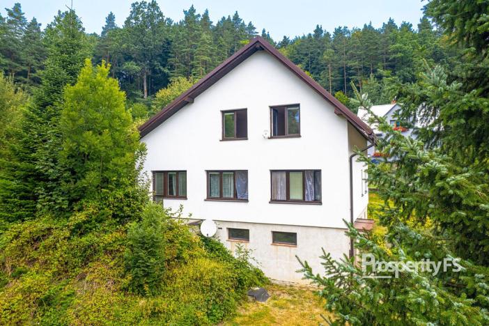 Prodej rodinného domu, Janovice, 250 m2