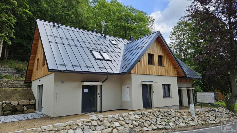 Prodej bytu 3+kk, Bedřichov, 87 m2