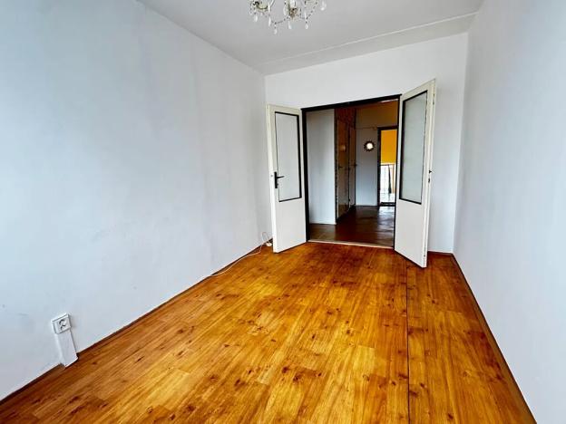 Prodej bytu 2+kk, Jince, Zborovská, 45 m2