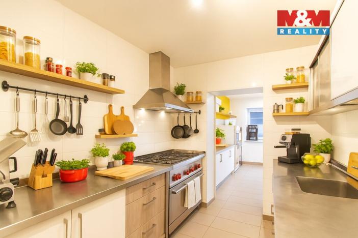 Prodej obchodního prostoru, Ostrava - Hulváky, Varšavská, 140 m2