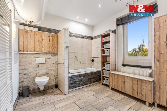 Prodej rodinného domu, Krupka, Husitská, 230 m2