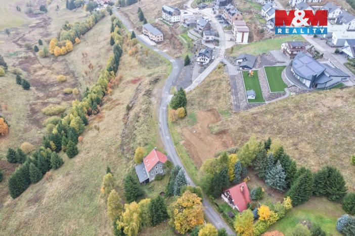 Prodej komerčního pozemku, Loučná pod Klínovcem - Loučná, 1666 m2