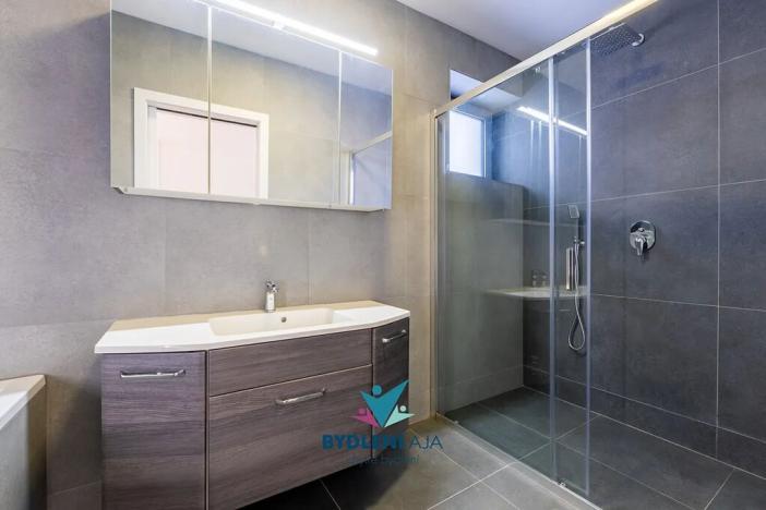 Prodej rodinného domu, Dubí, V Aleji, 206 m2