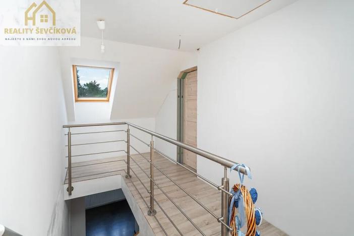 Prodej rodinného domu, Nechanice, 180 m2