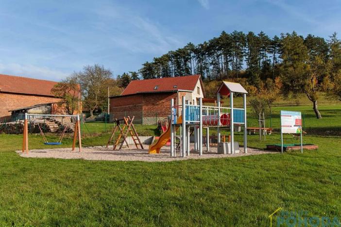 Prodej pozemku pro bydlení, Příluka, 805 m2