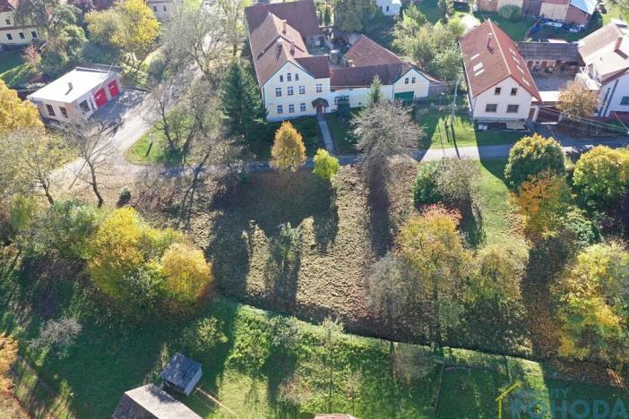 Prodej pozemku pro bydlení, Příluka, 805 m2