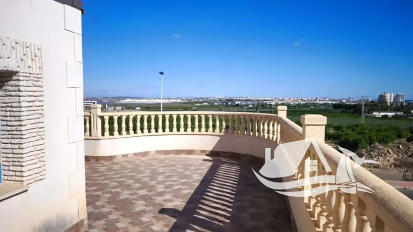 Prodej vily, Torrevieja, Španělsko, 125 m2