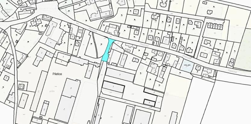 Dražba komerčního pozemku, Hradec Králové, 645 m2