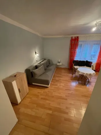 Pronájem bytu 1+kk, Třebotov, Karlštejnská, 30 m2