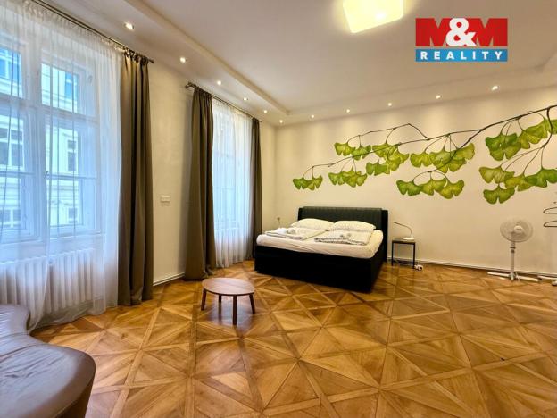 Prodej bytu 3+1, Praha, Dlážděná, 145 m2