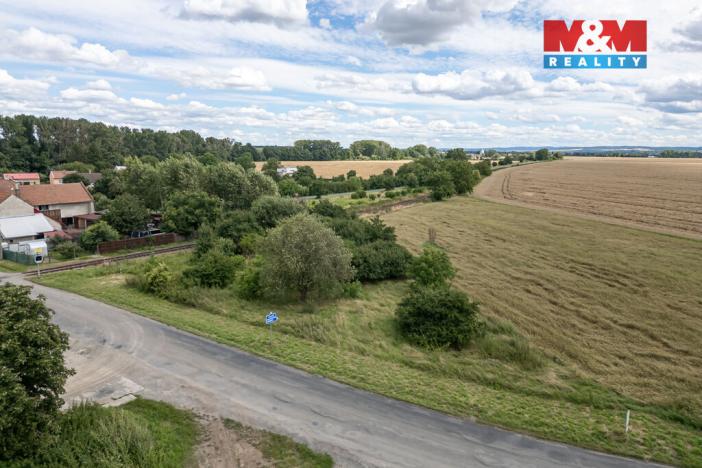 Prodej zahrady, Oplocany, 2136 m2