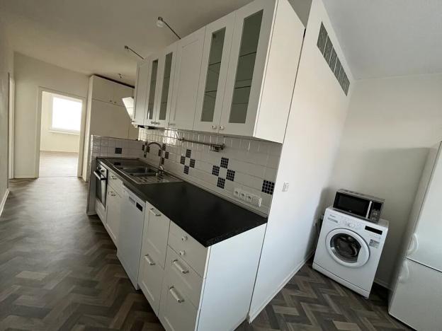 Pronájem bytu 2+1, Chomutov, 17. listopadu, 58 m2