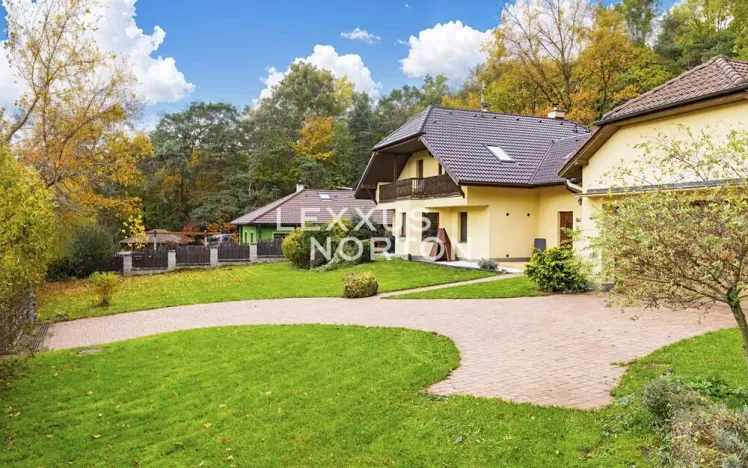 Prodej rodinného domu, Benešov, 264 m2