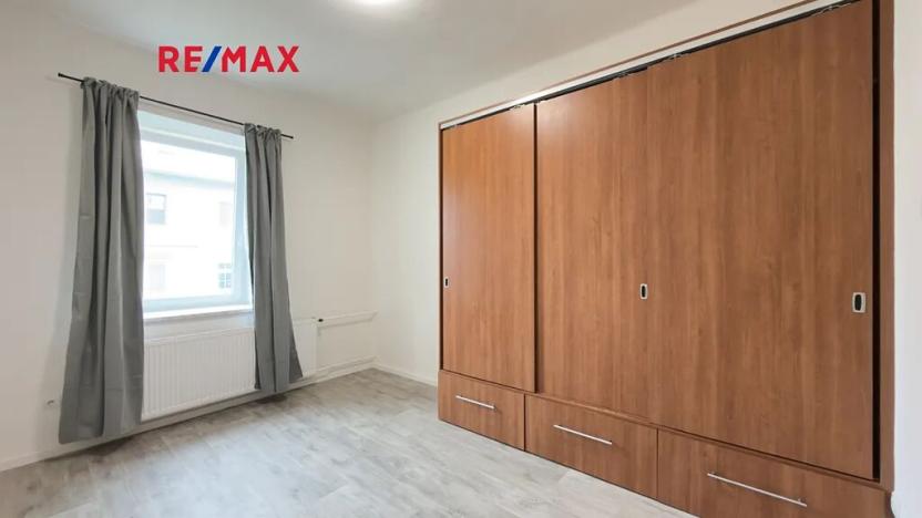 Prodej bytu 2+1, Mírov, 55 m2