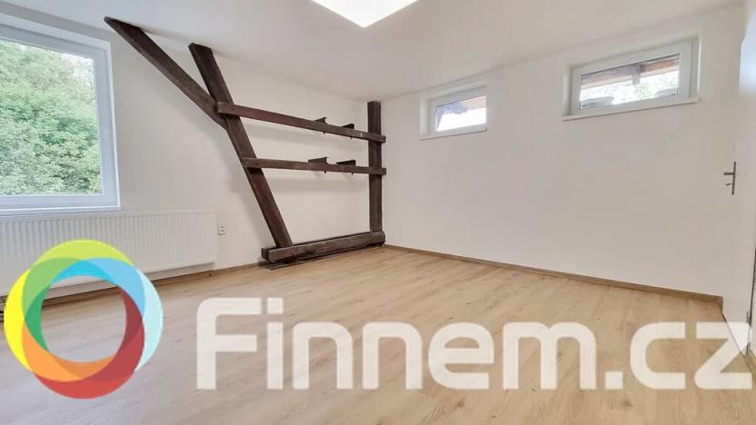 Pronájem skladu, Praha - Písnice, 380 m2