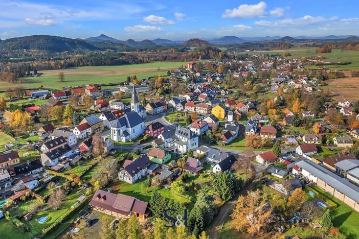 Prodej ubytování, Osečná, Svatovítské náměstí, 1005 m2