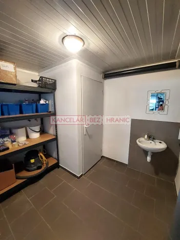 Pronájem skladu, Uherské Hradiště, Jaktáře, 210 m2