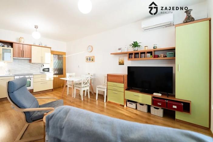 Pronájem bytu 2+kk, Rajhrad, Klášterní Dvůr, 60 m2