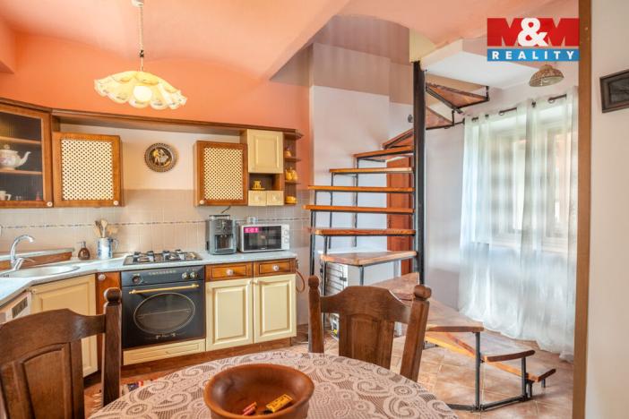 Prodej rodinného domu, Netolice - Petrův Dvůr, 550 m2