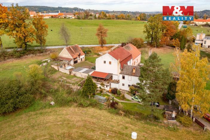 Prodej rodinného domu, Netolice - Petrův Dvůr, 550 m2