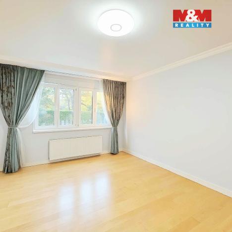 Prodej bytu 3+1, Praha - Dejvice, Mydlářka, 105 m2