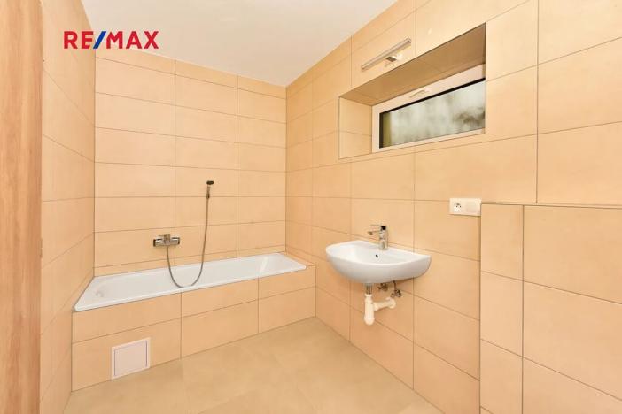 Pronájem rodinného domu, Zruč-Senec, U pomníku, 130 m2