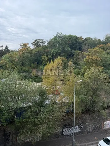 Pronájem bytu 2+kk, Praha - Smíchov, Na Zatlance, 67 m2