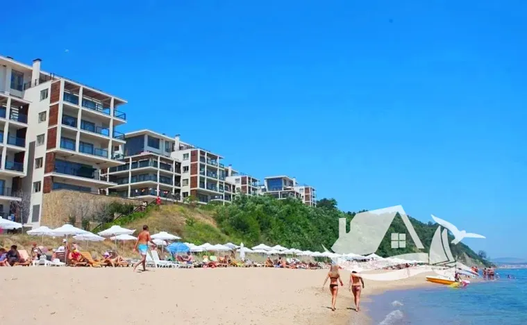 Prodej bytu 2+kk, Obzor, Bulharsko, 66 m2