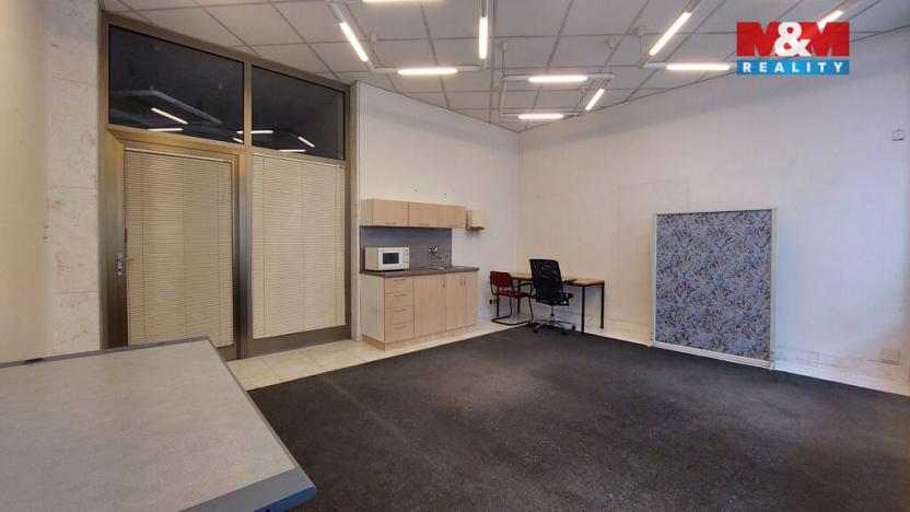 Pronájem obchodního prostoru, Ústí nad Orlicí, T. G. Masaryka, 35 m2