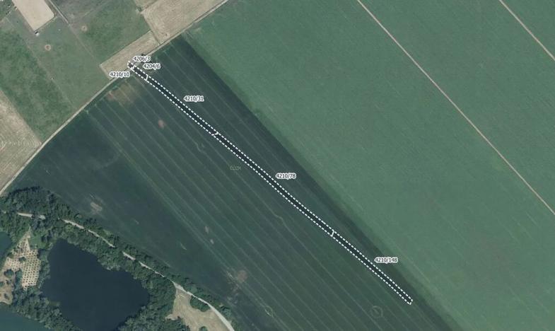 Prodej pole, Moravská Nová Ves, 18303 m2