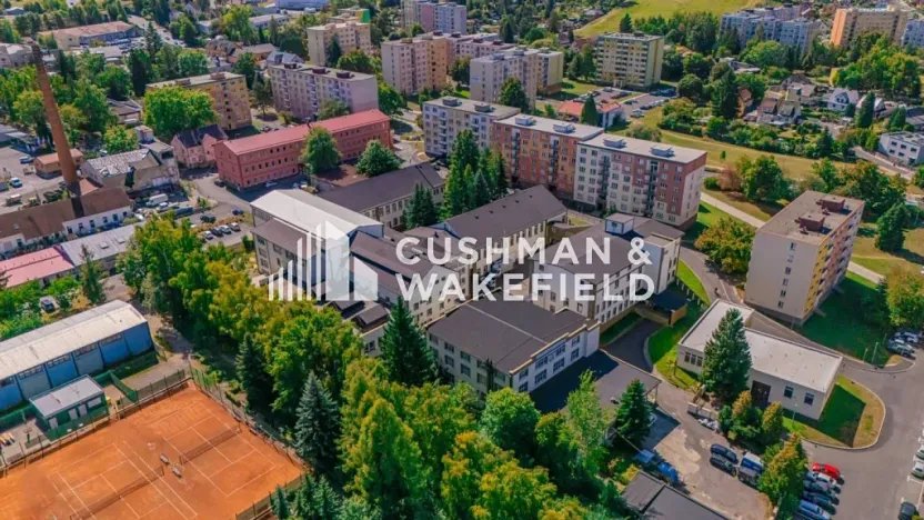 Prodej výrobních prostor, Chodov, U Porcelánky, 5700 m2