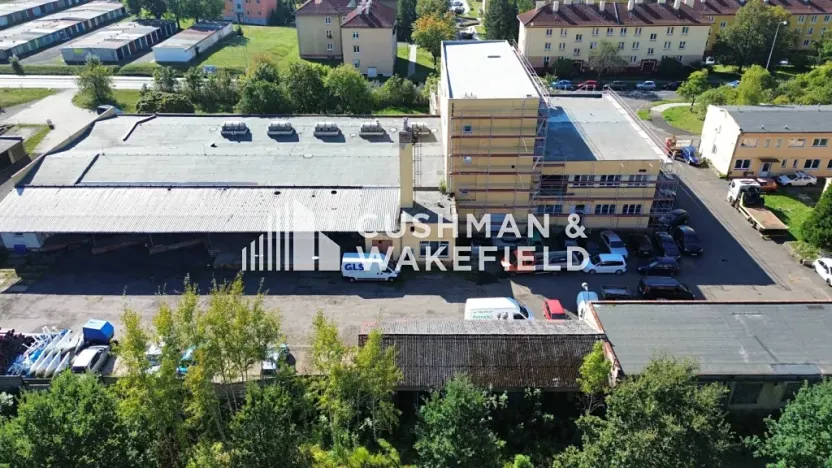 Prodej výrobních prostor, Ostrov, U Nemocnice, 2300 m2