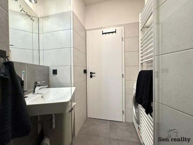 Pronájem bytu 2+kk, Kolín, Zengrova, 37 m2