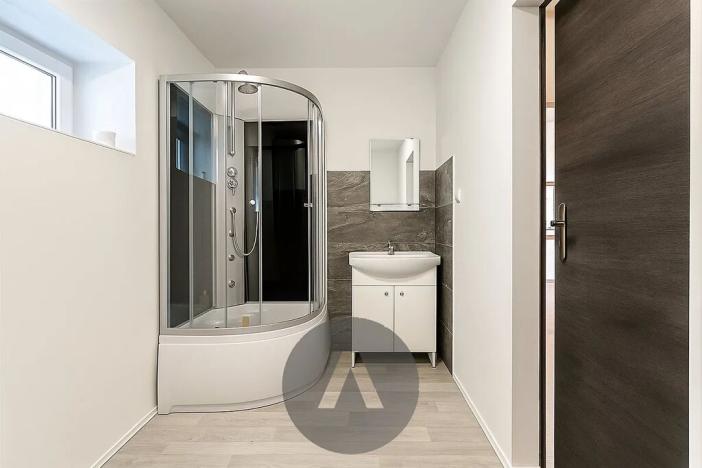 Pronájem bytu 3+1, Brno, Bratislavská, 100 m2