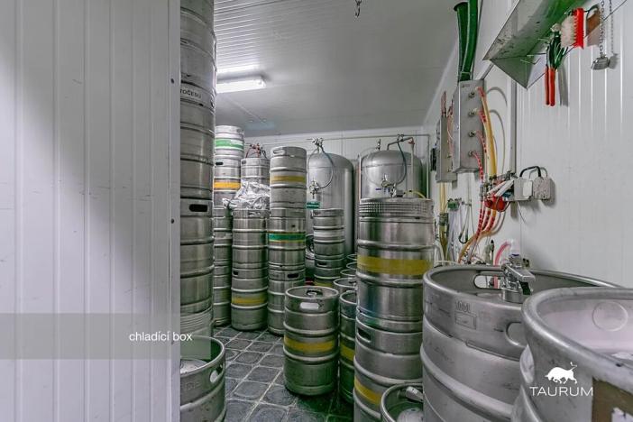 Prodej kanceláře, Rokycany, Sokolská, 413 m2