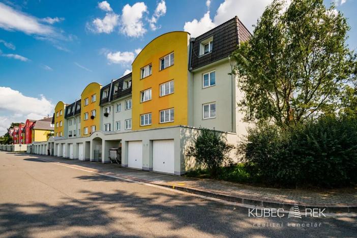 Pronájem bytu 2+kk, Tábor, Nad Obchvatem, 42 m2