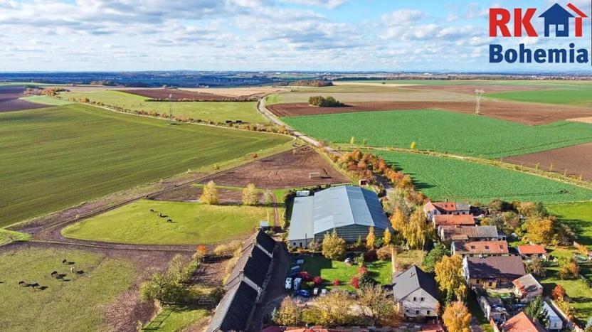Prodej zemědělského objektu, Břežany II, 3294 m2