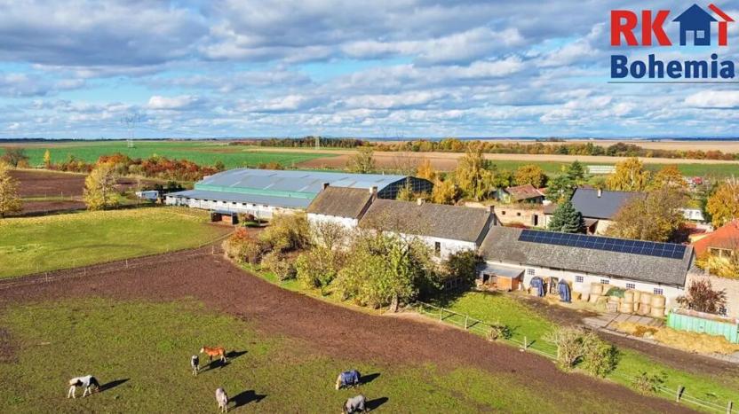 Prodej výrobních prostor, Břežany II, 3294 m2